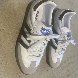 Adidas sambas without box